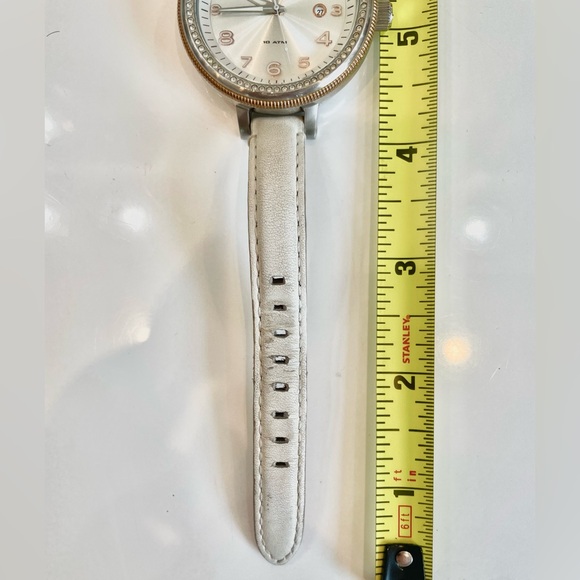 Fossil l Women’s Stainless Steel White Leather Strap Watch AM4362 main image 7